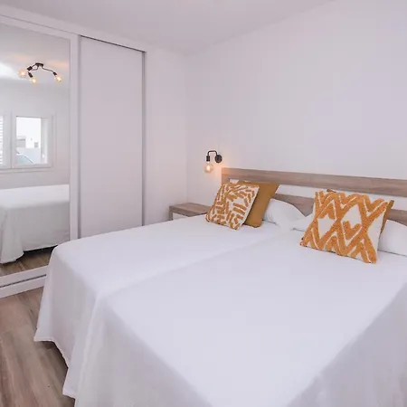 Villa Holiday Rustika Family Luxe - Rural, Piscina, Bbq By Holidays *
